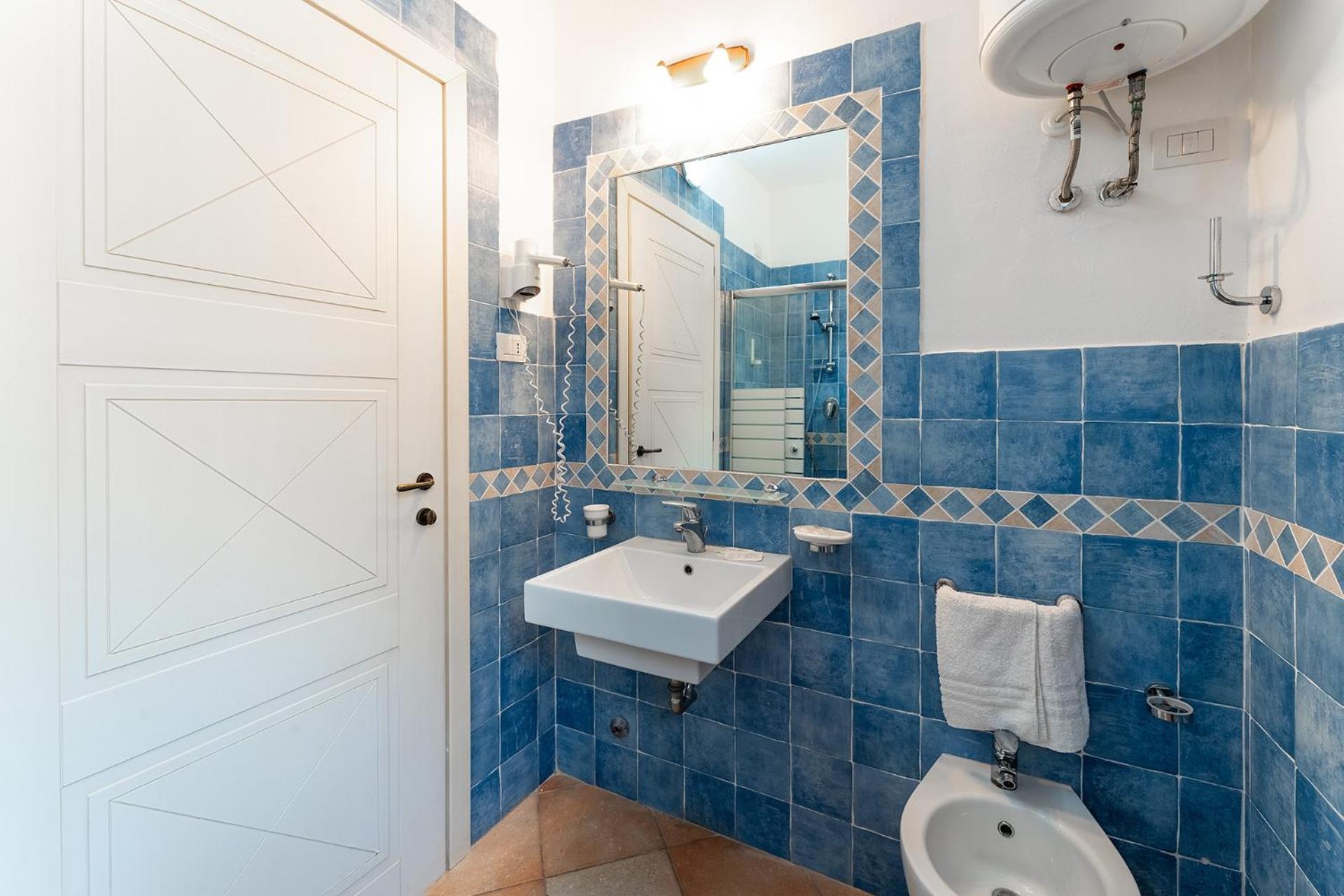 Vignola Mare Residence Baia Dei Mirti מראה חיצוני תמונה