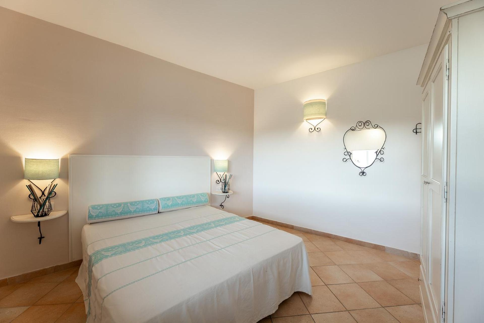 Vignola Mare Residence Baia Dei Mirti מראה חיצוני תמונה