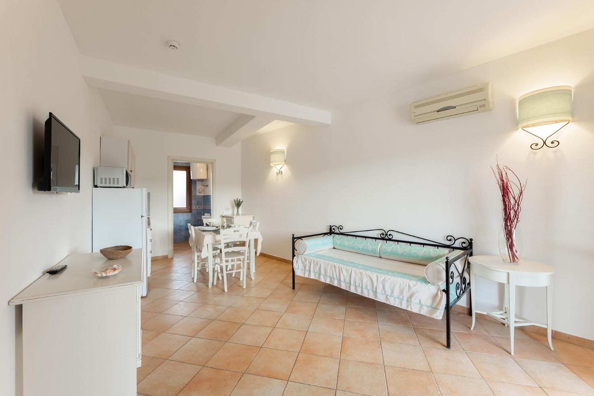 Vignola Mare Residence Baia Dei Mirti מראה חיצוני תמונה