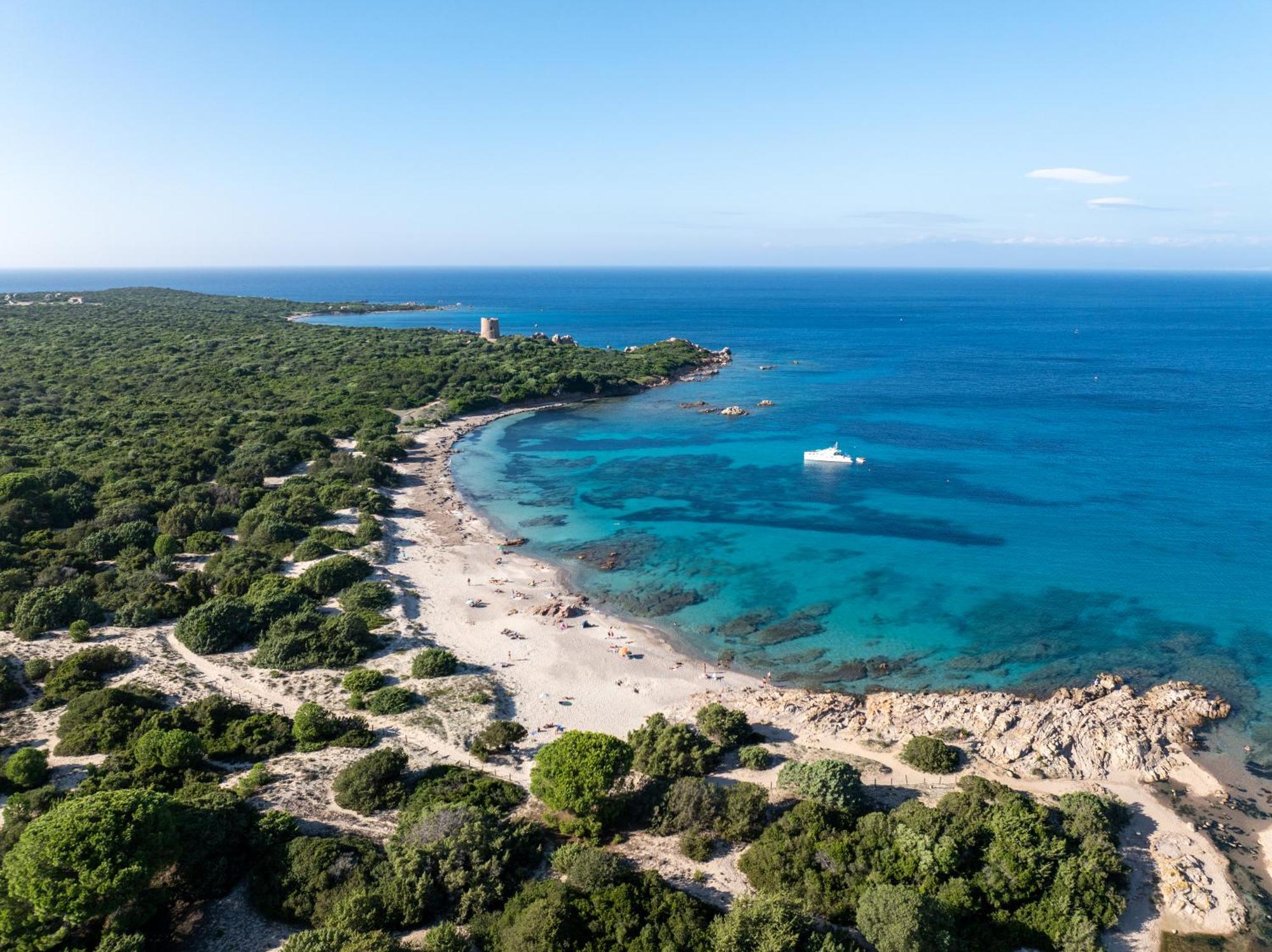 Vignola Mare Residence Baia Dei Mirti מראה חיצוני תמונה