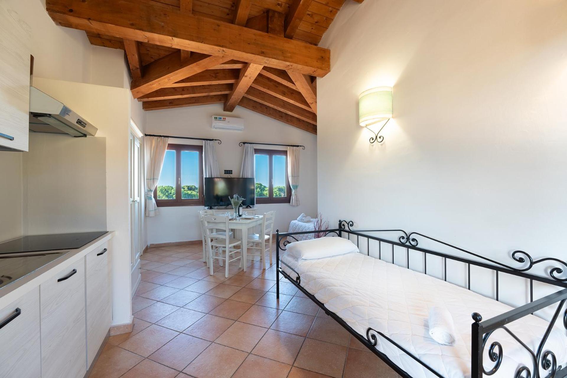 Vignola Mare Residence Baia Dei Mirti מראה חיצוני תמונה